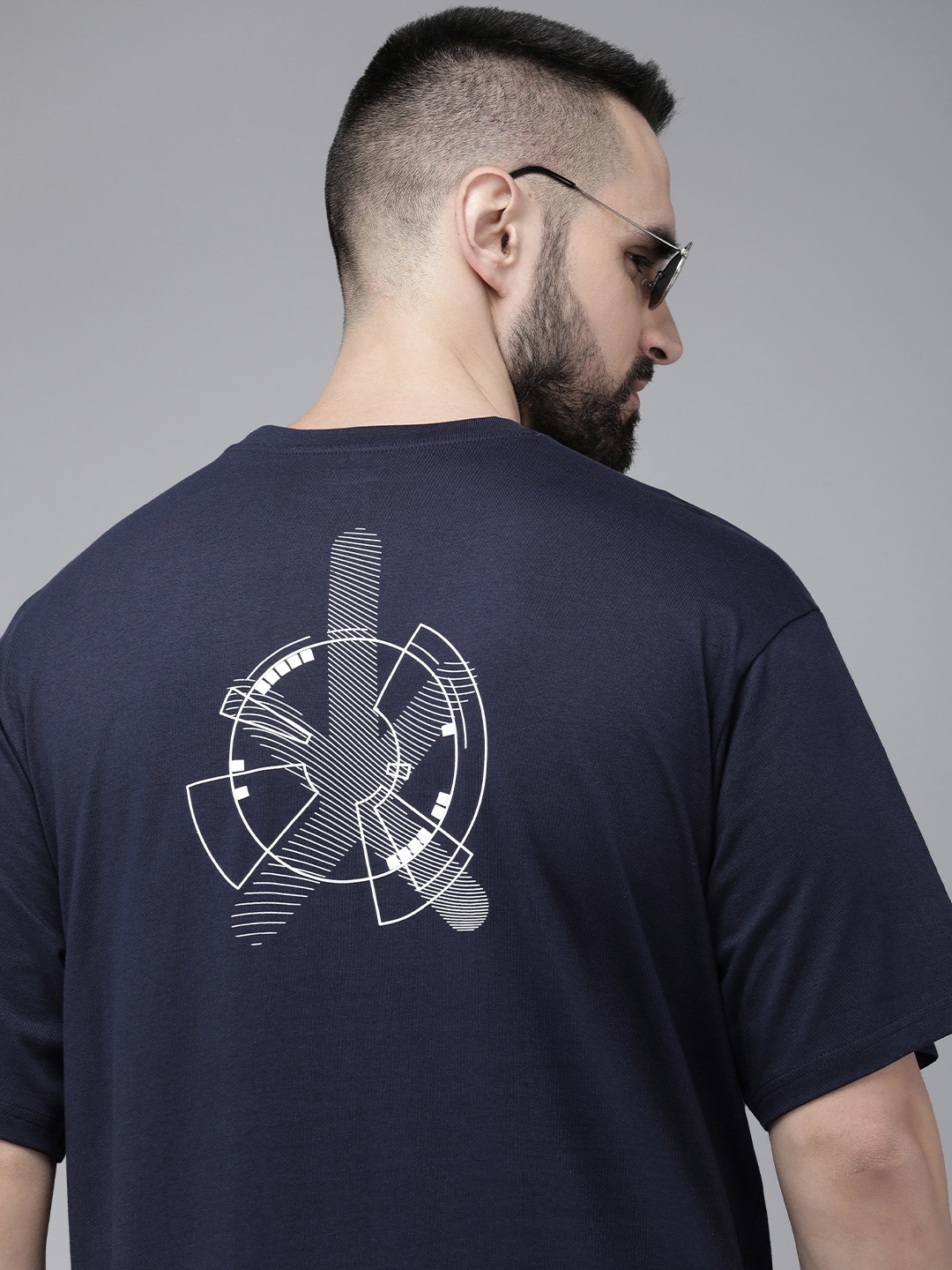 

Roadster Men Printed Pure Cotton T-shirt, Navy blue