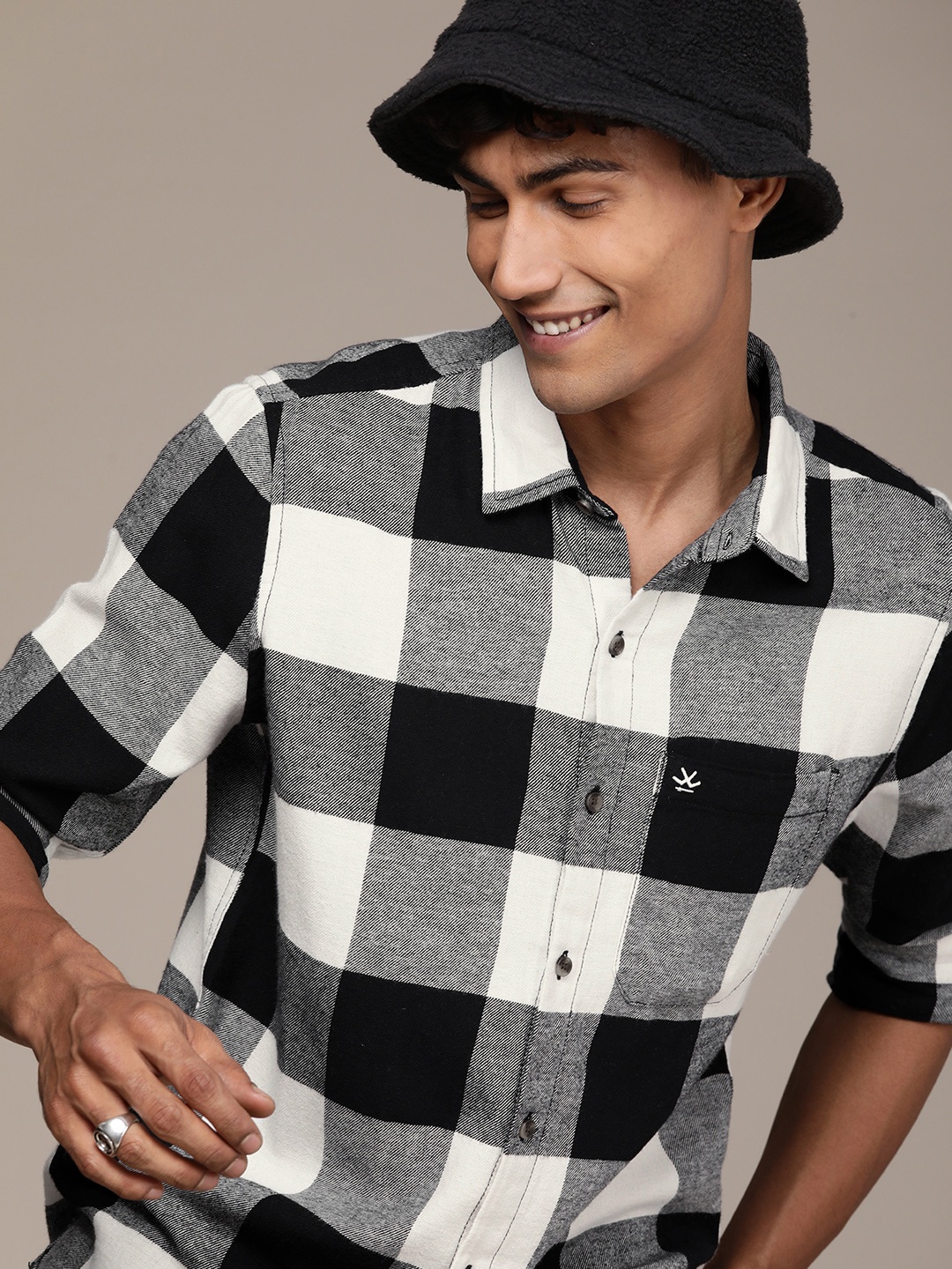 

WROGN Pure Cotton Slim Fit Checked Casual Shirt, Black