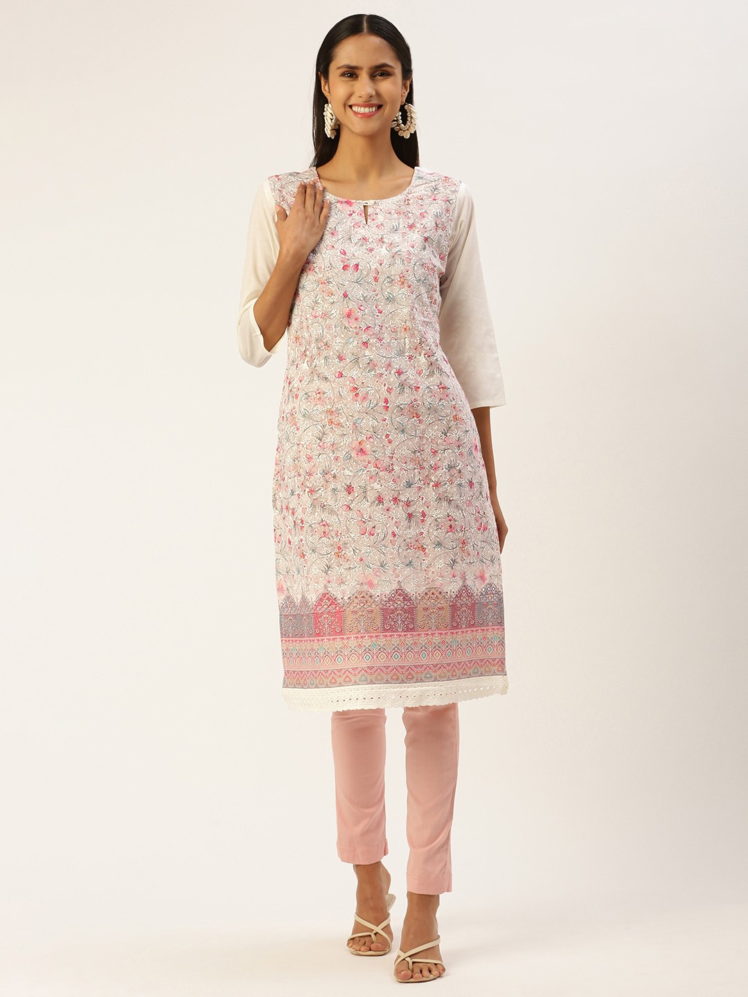 

SHANVIKA Women Floral Embroidered Cotton Chikankari Kurta, White