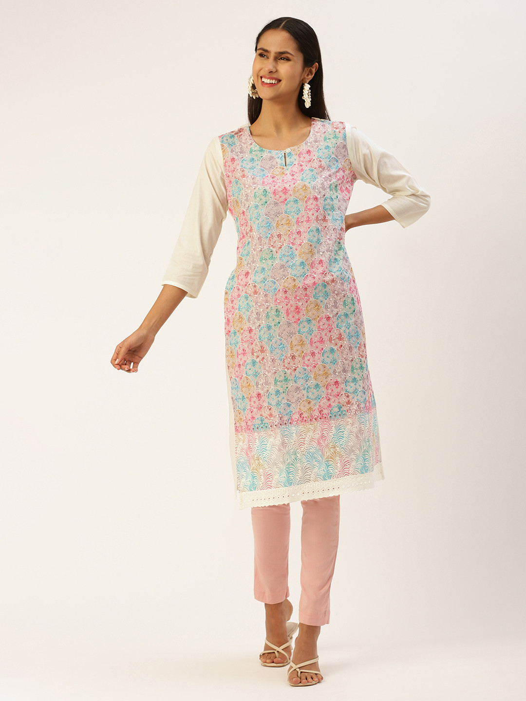 

SHANVIKA Women Floral Embroidered Keyhole Neck Cotton Chikankari Kurta, Off white