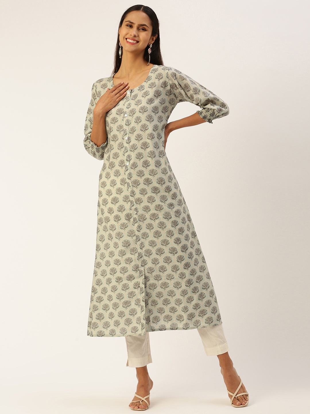 

SHANVIKA Women Floral Printed Kurta, Green
