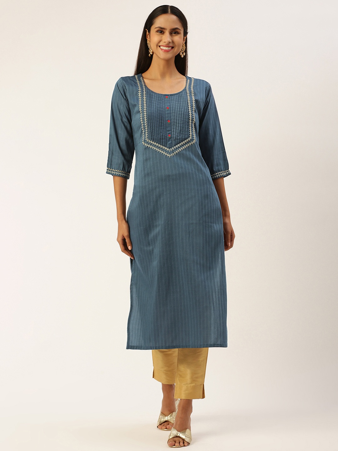 

SHANVIKA Women Yoke Design Kurta, Blue