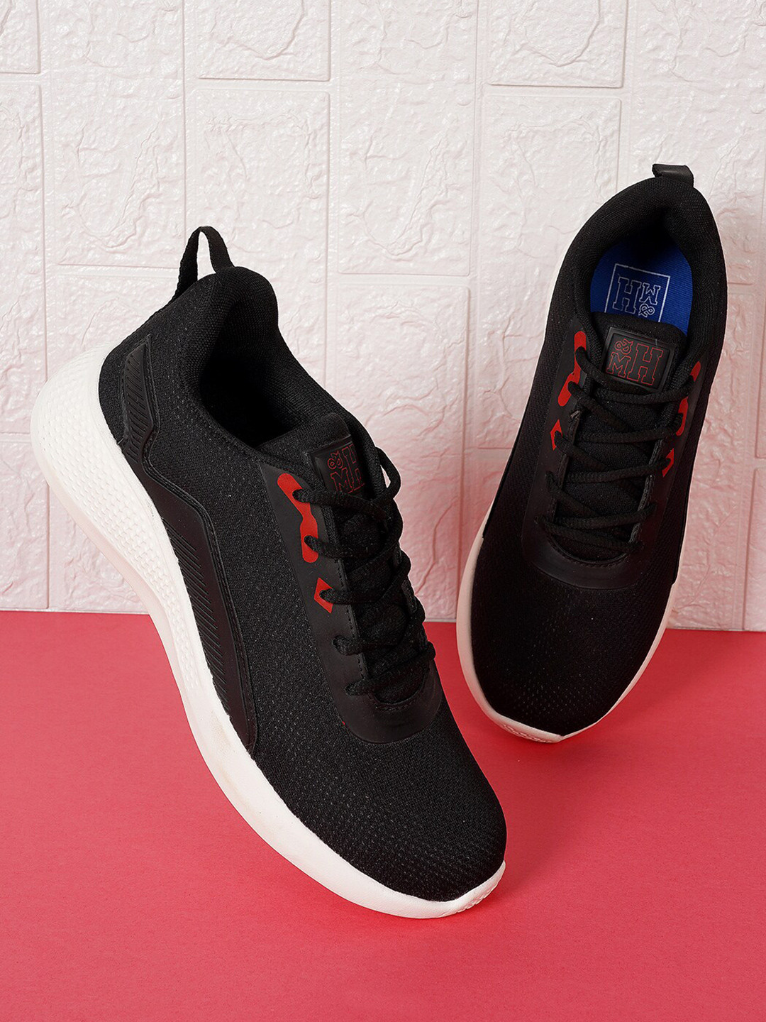 

Mast & Harbour Men Black & White Lace-Up Walking Shoes