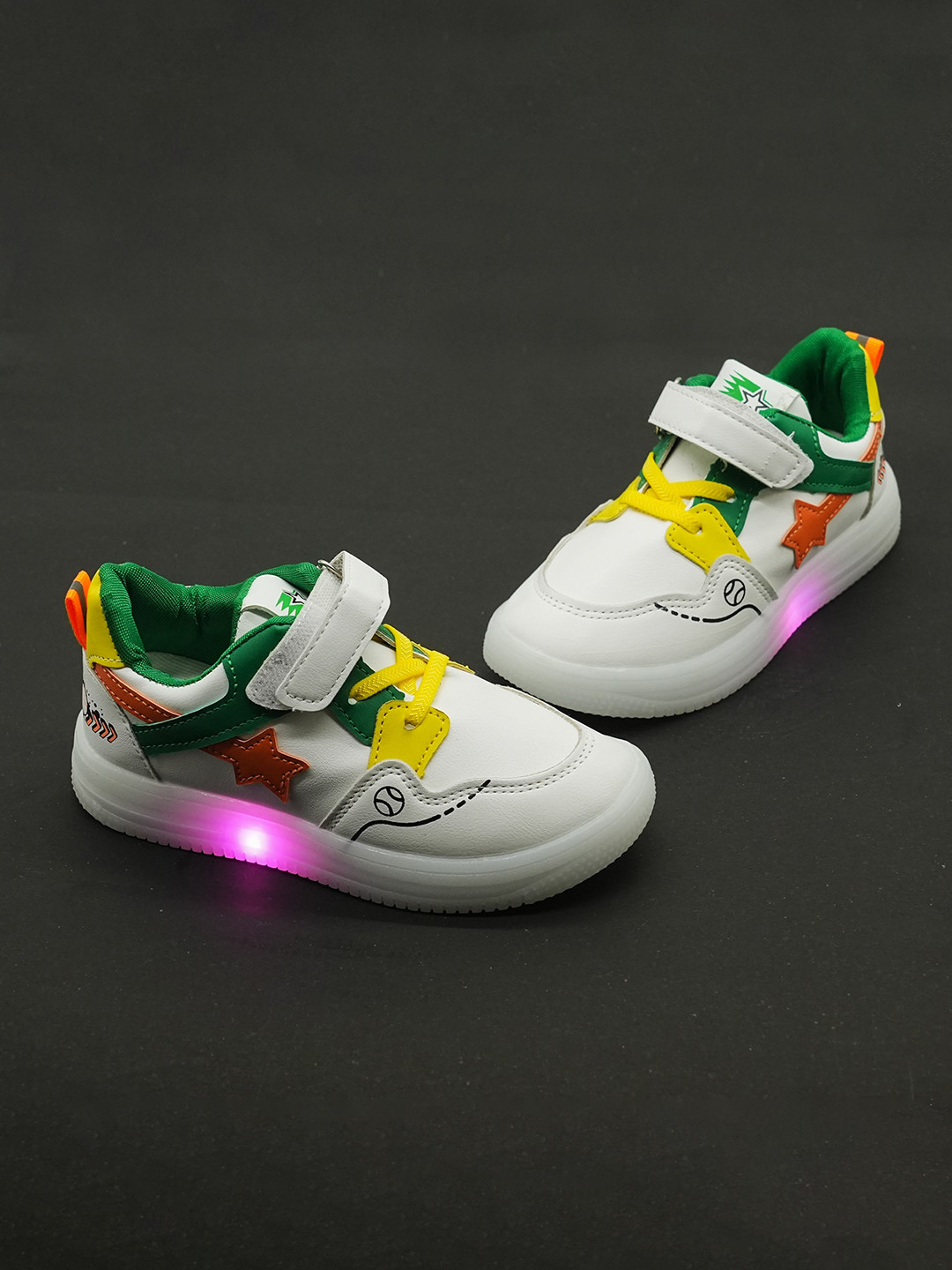 

FEETWELL SHOES Kids Colourblocked Comfort Insole Basics Sneakers, Green