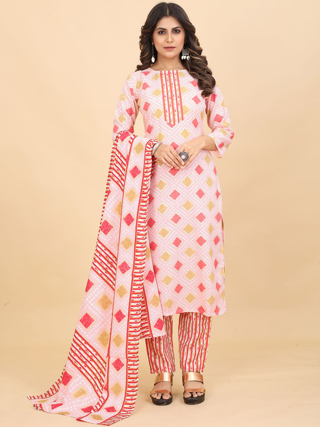 

PREMROOP- THE STYLE YOU LOVE Geometric Print Round Neck Straight Kurta Set With Dupatta, Pink