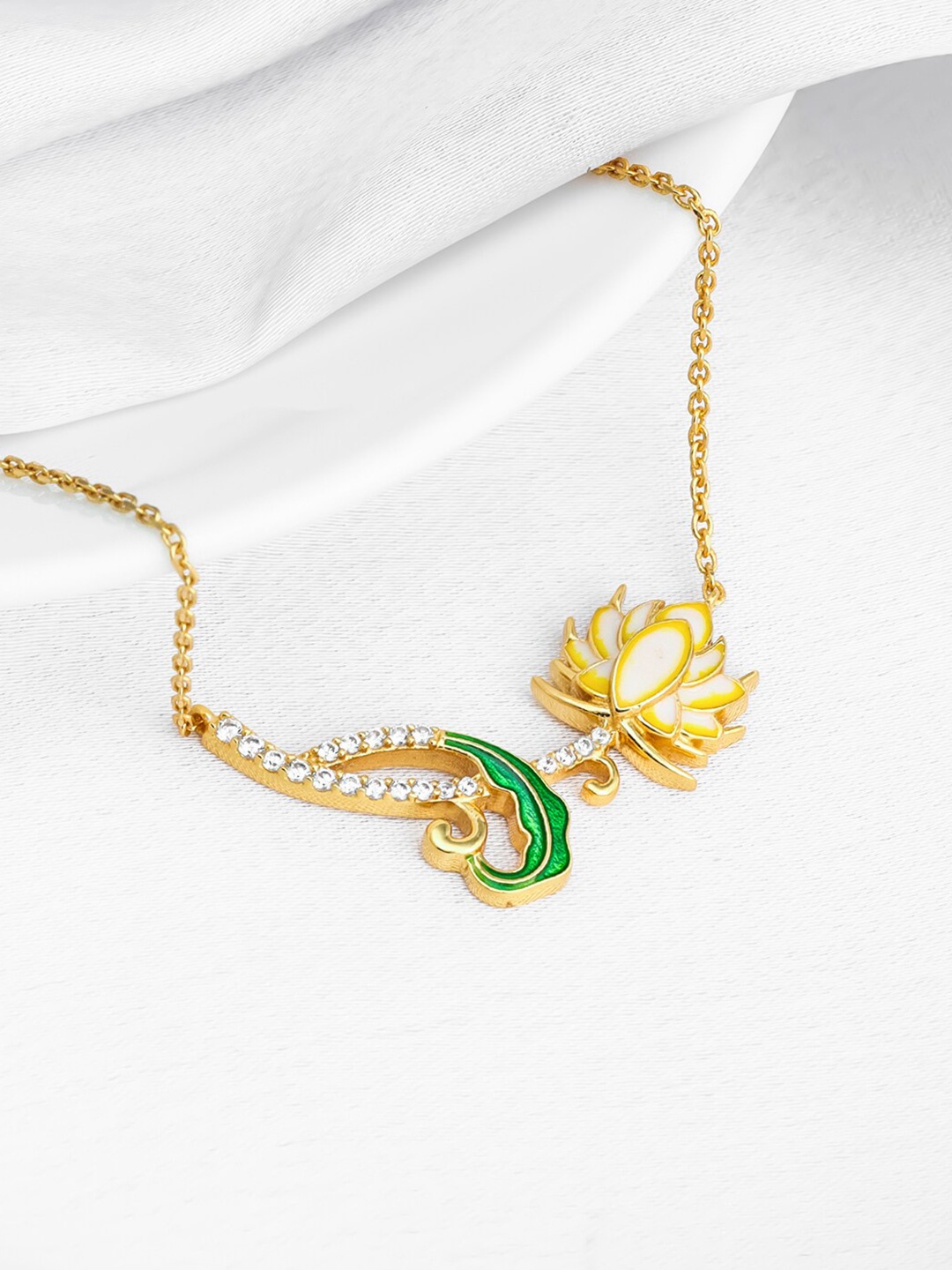 

GIVA Sterling Silver Gold-Plated Necklace