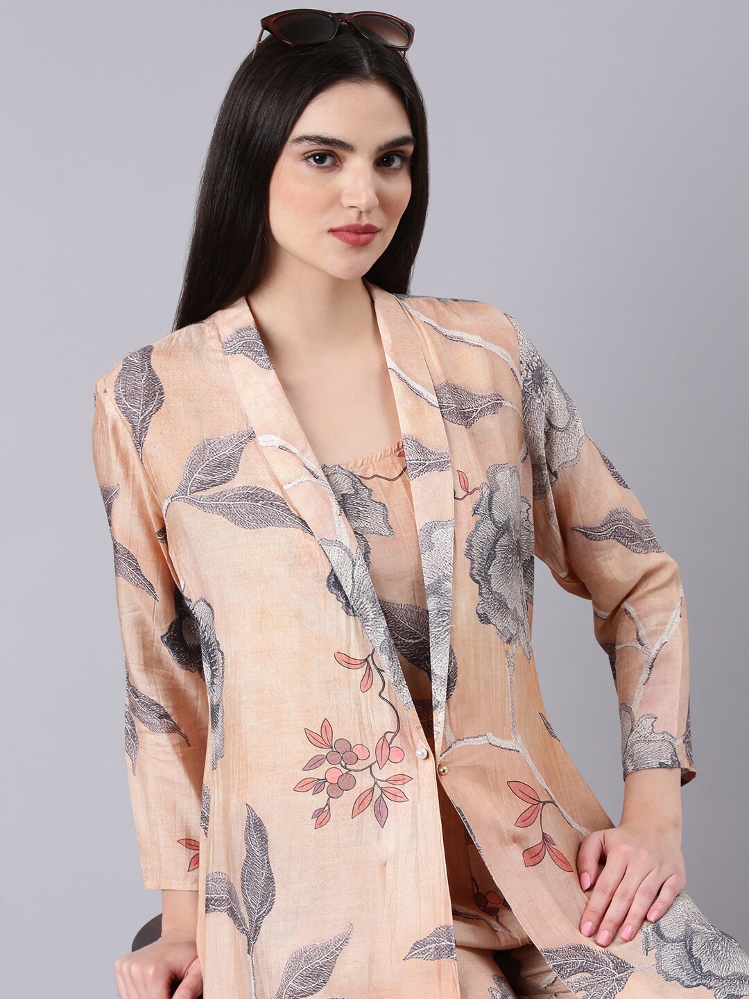 

SHOWOFF Printed Top & Jacket With Straight Trousers, Peach