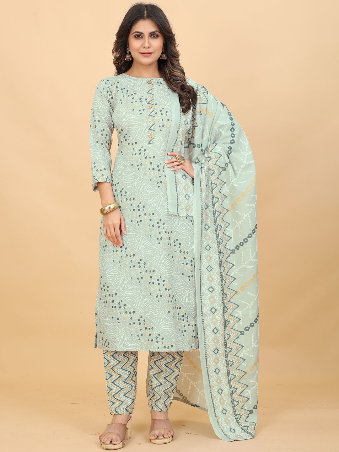 

PREMROOP- THE STYLE YOU LOVE Bandhani Printed Boat Neck Straight Kurta Sets With Dupatta, Green