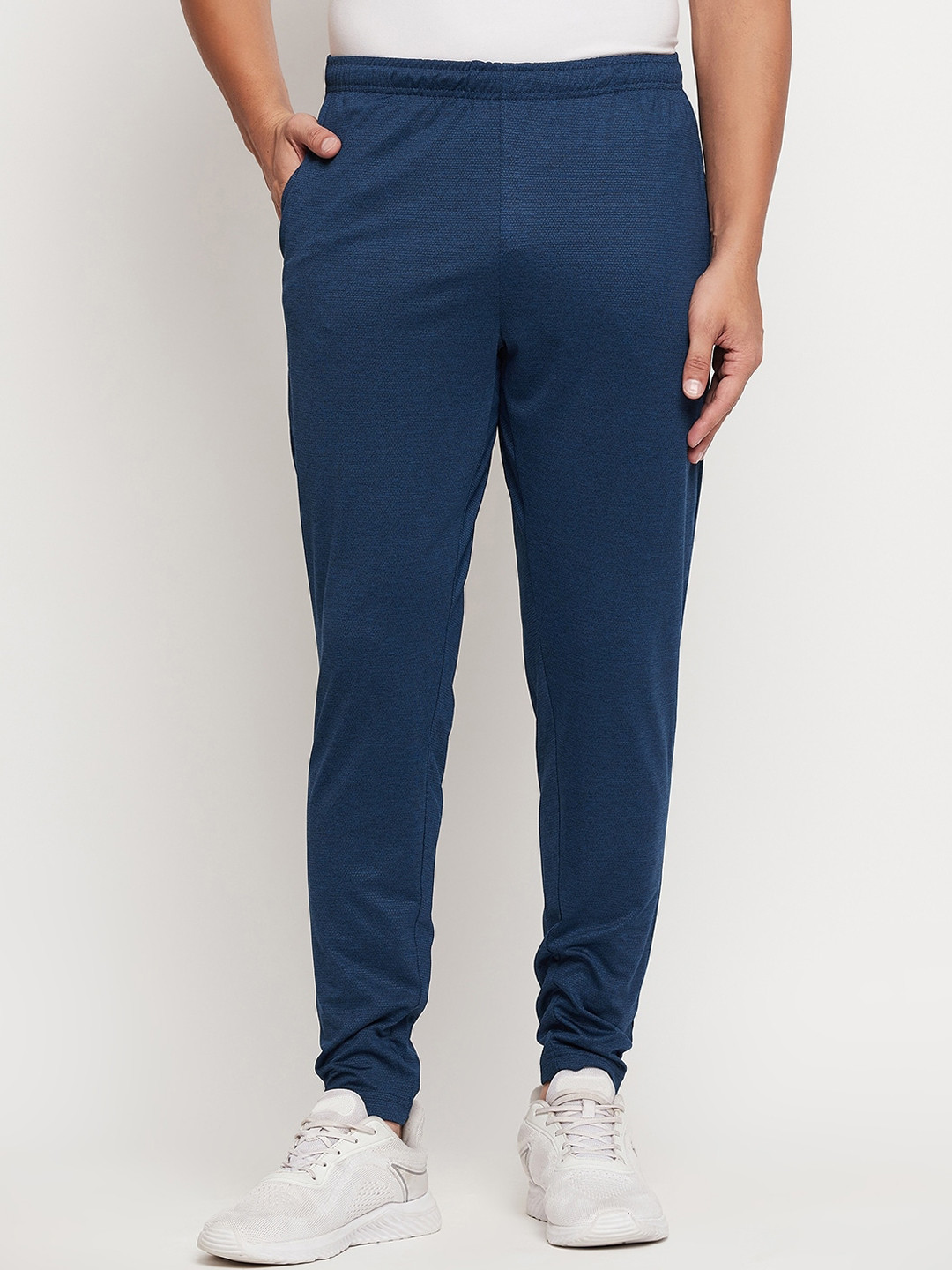 

URKNIT Men Mid Rise Track Pant, Blue