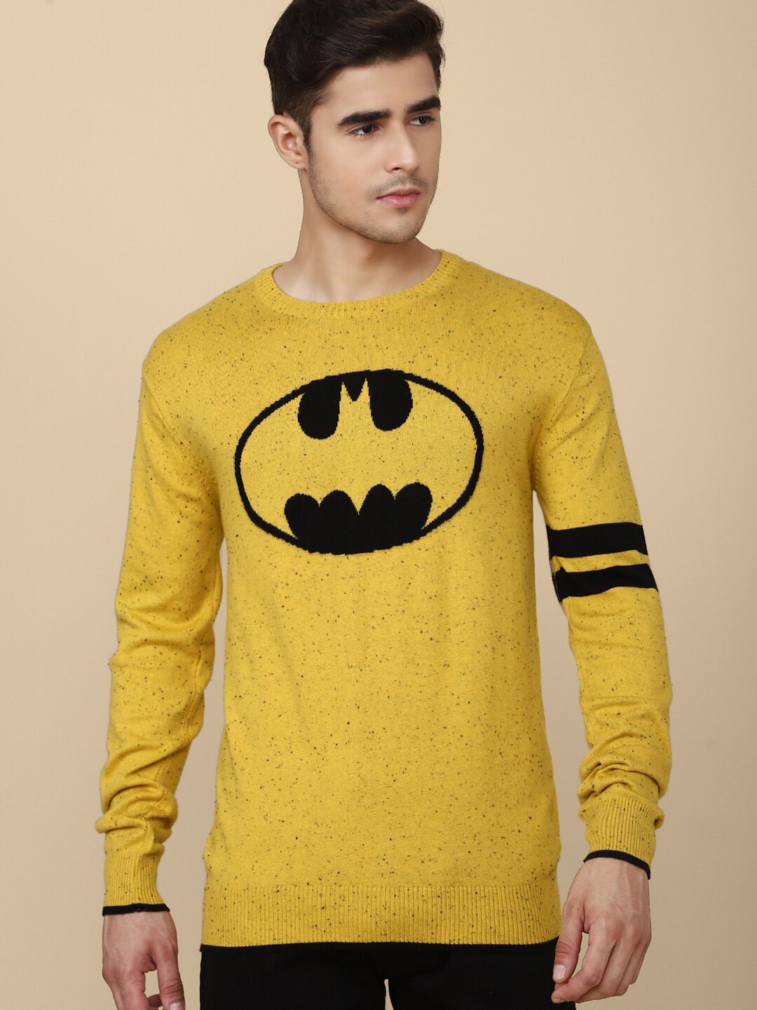 

Free Authority Batman Printed Round Neck Long Sleeves Pullover Sweater, Yellow