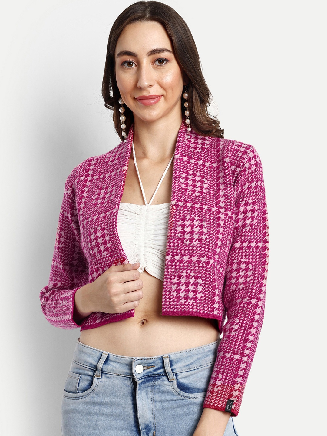 

CREATIVE LINE Women Self Design Knitted Crop Shrug, Pink