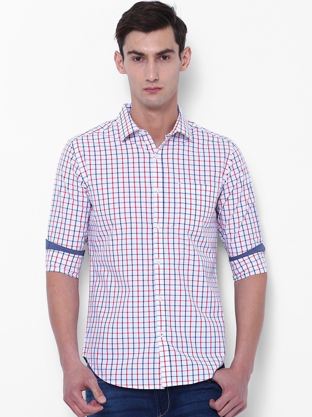 

Black coffee Men White & Red Slim Fit Checked Casual Shirt