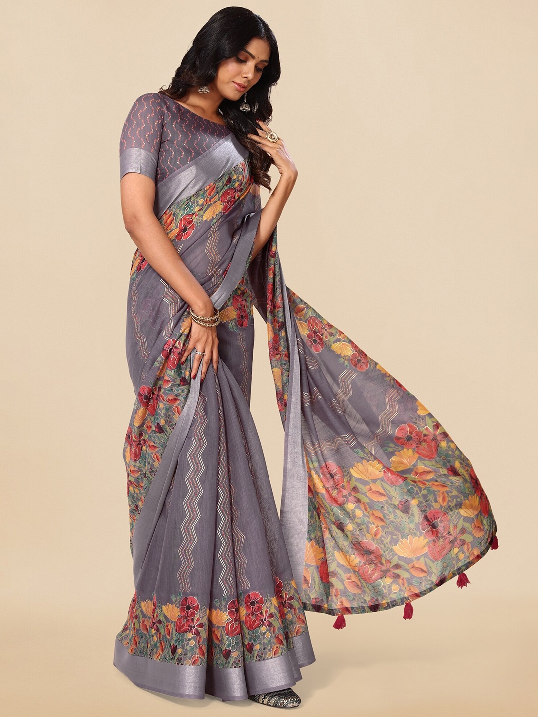 

MIRCHI FASHION Purple & Red Floral Printed Zari Saree
