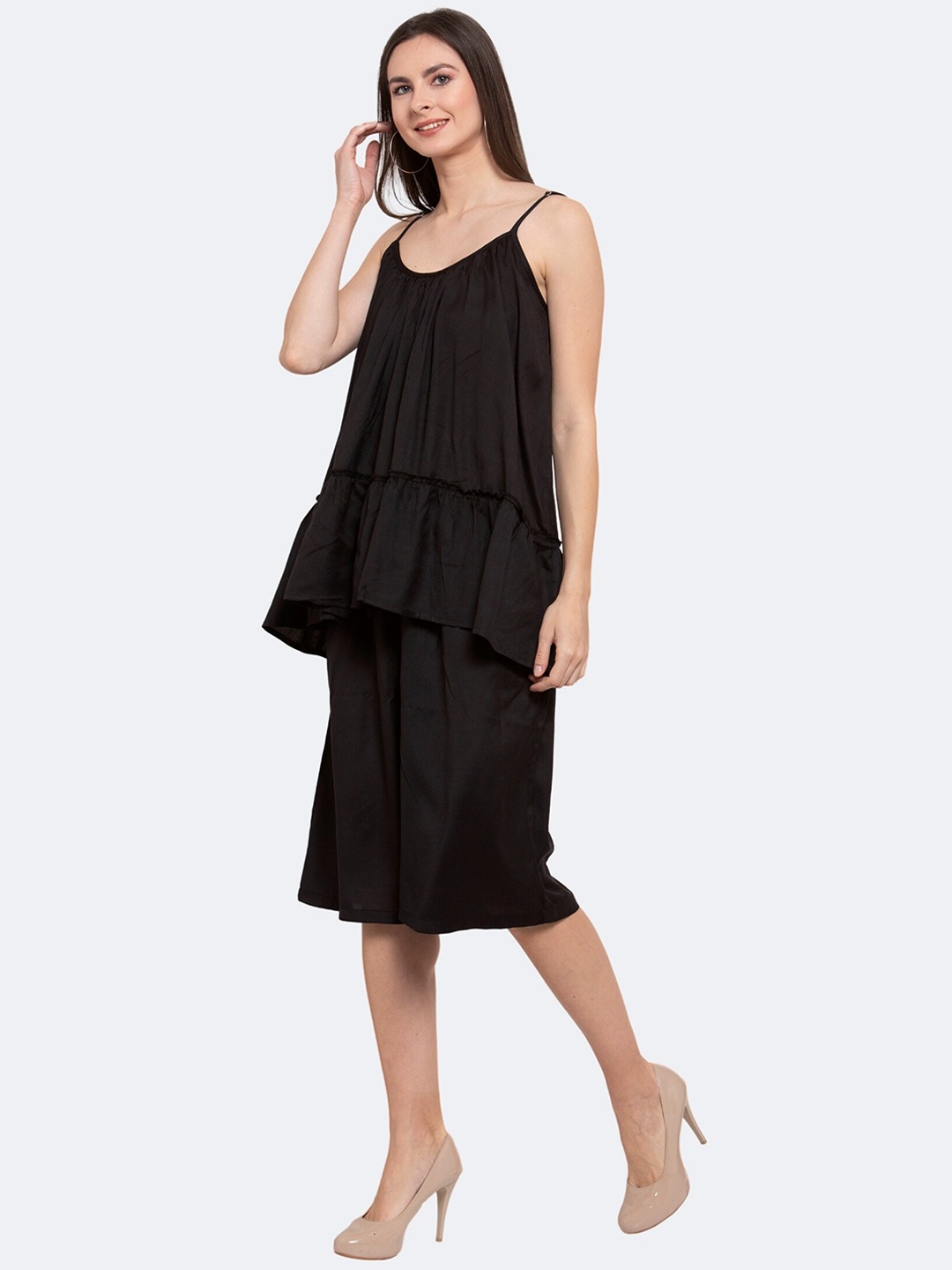 

PATRORNA Shoulder-Straps Top With Capris, Black