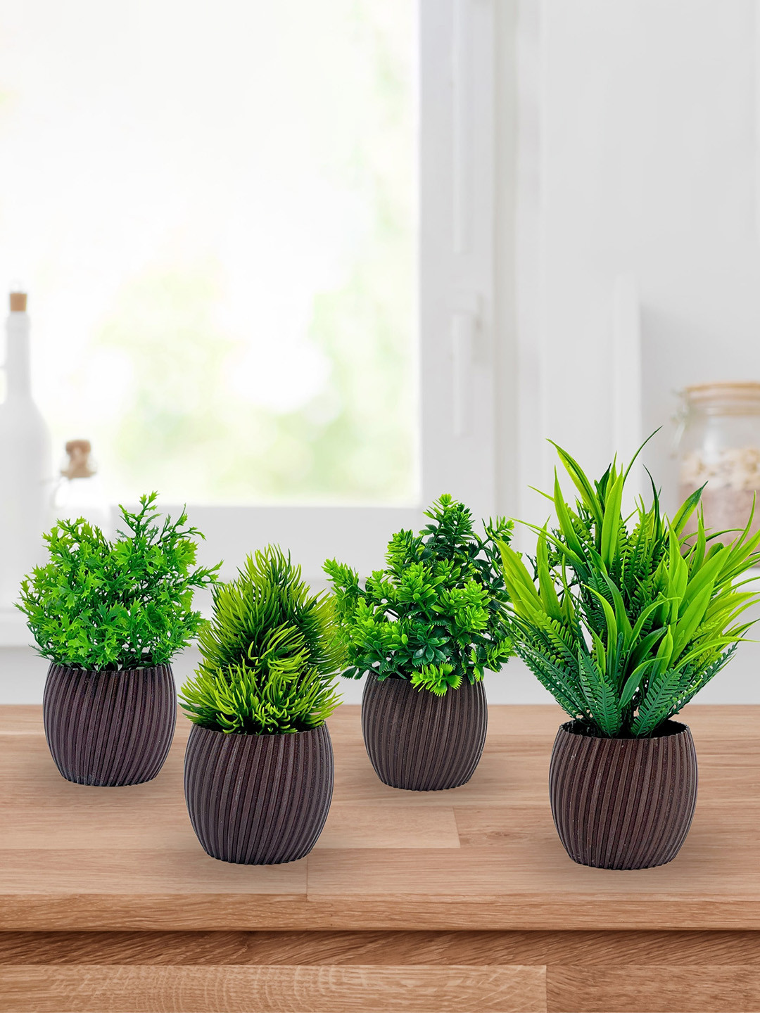 

uzaniya Green & Brown 4 Pieces Artificial Plants With Pot