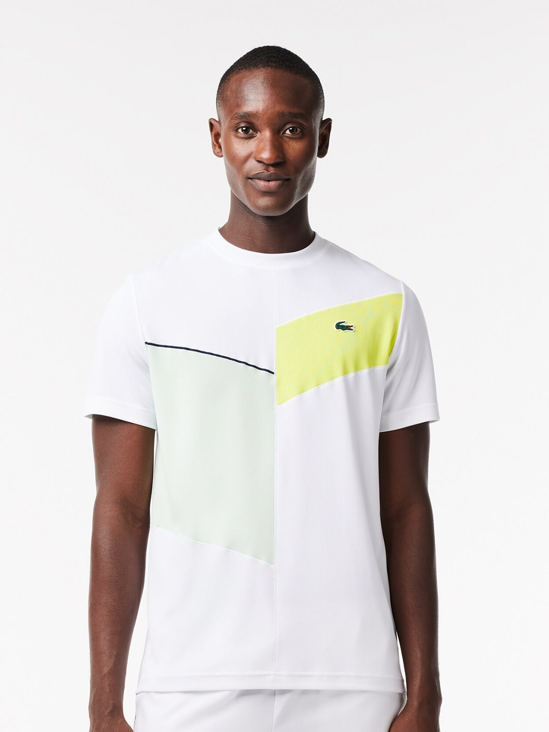 

Lacoste Colourblocked Regular Fit Seamless Ultra Dry Tennis T-shirt, White