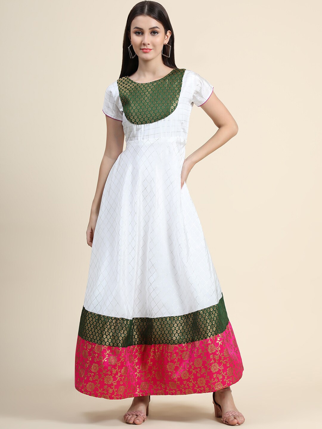 

BLACK SCISSOR Checked Maxi A-Line Ethnic Dress, White