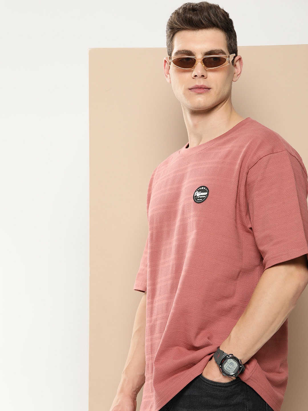 

Difference of Opinion Men Self Design Applique Oversized T-shirt, Pink