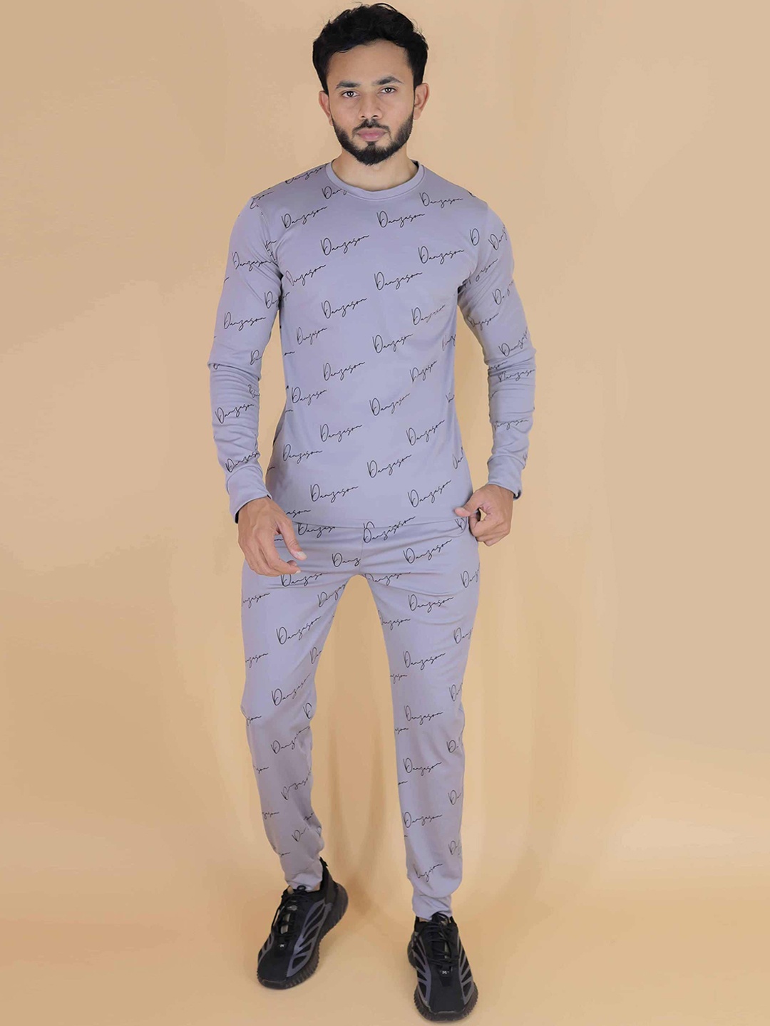 

DANZA-SON Typography Printed Round Neck Tracksuits Set, Grey