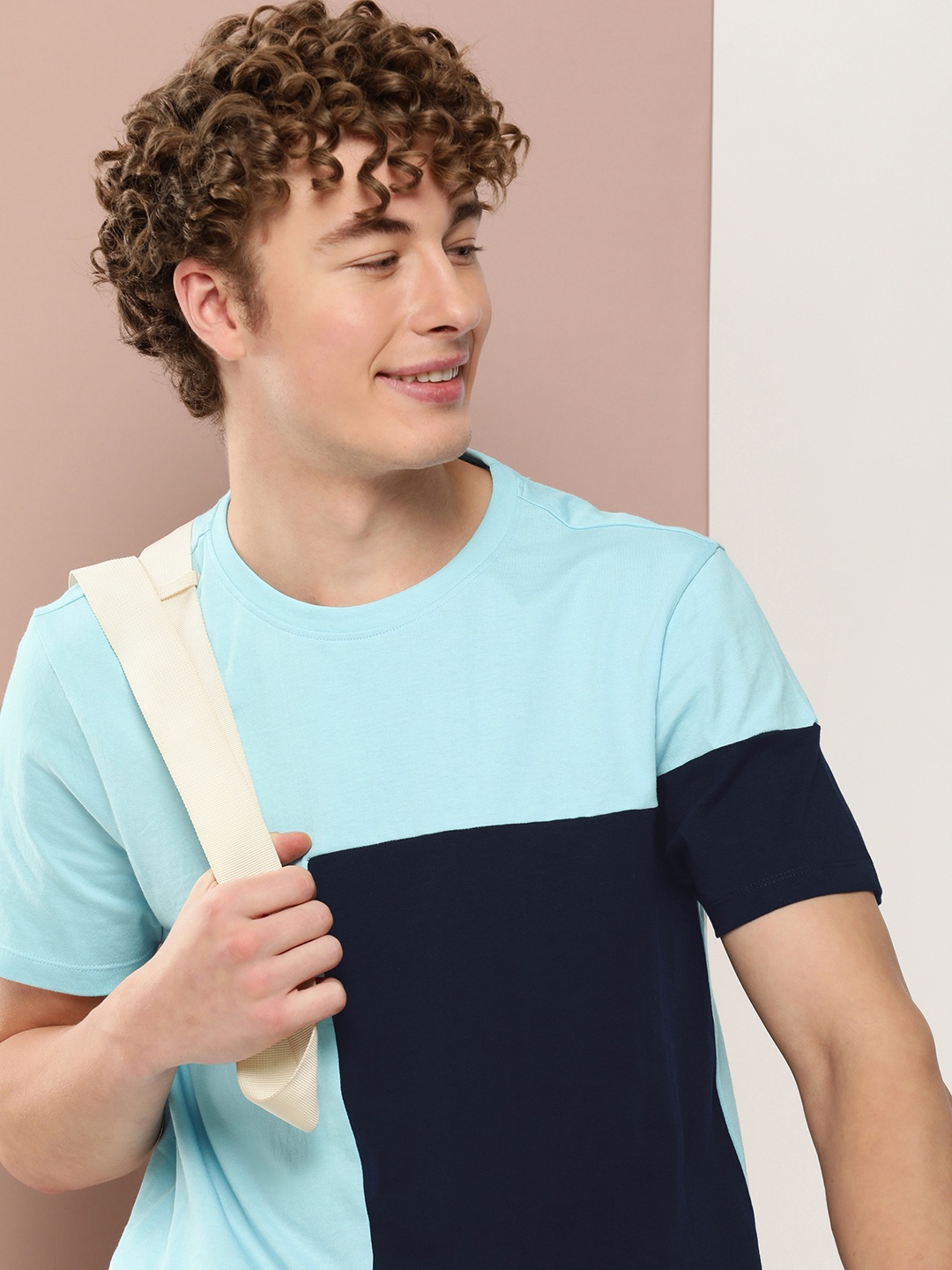

Harvard Colourblocked Pure Cotton T-shirt, Blue