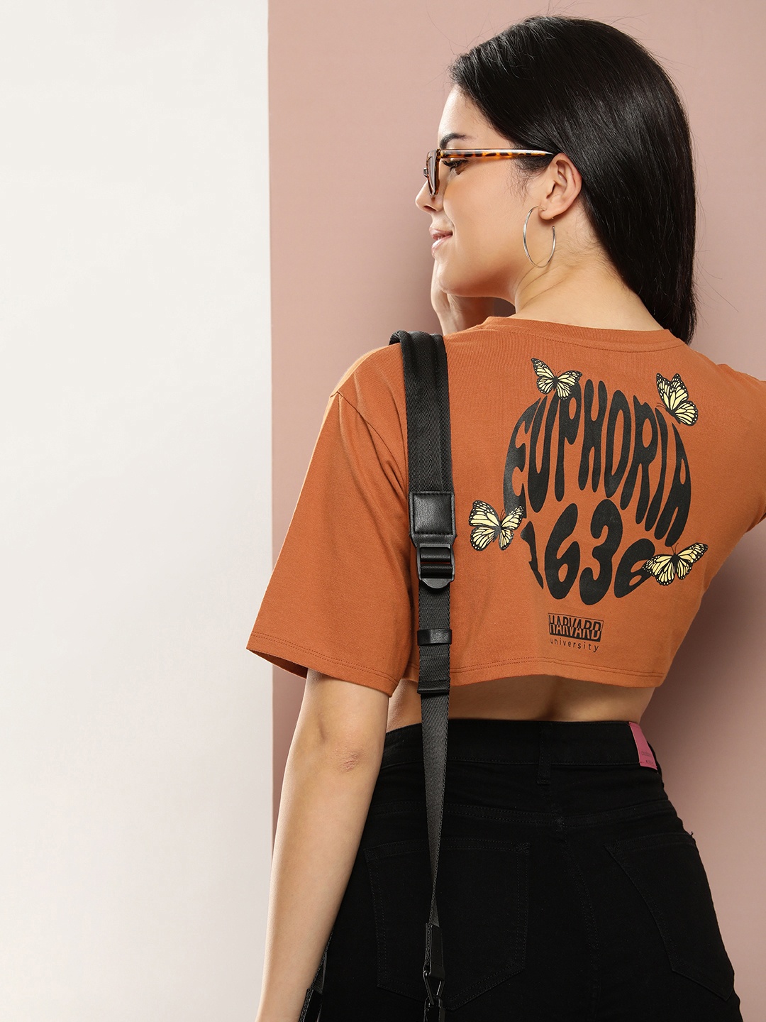 

Harvard Graphic Printed Drop-Shoulder Sleeves Pure Cotton Boxy T-shirt, Rust
