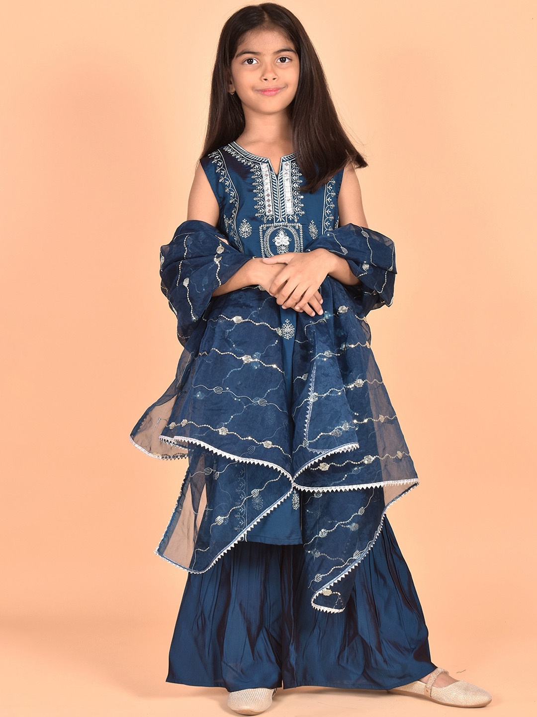 

misbis Girls Ethnic Motifs Embroidered Gotta Patti Raw Silk Kurta with Sharara & Dupatta, Blue