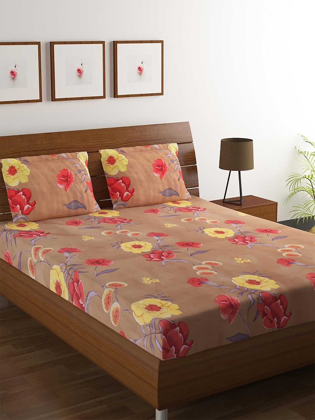 

HOMETALES Brown & Yellow 128 TC Floral King Bedsheet with 2 Pillow Covers