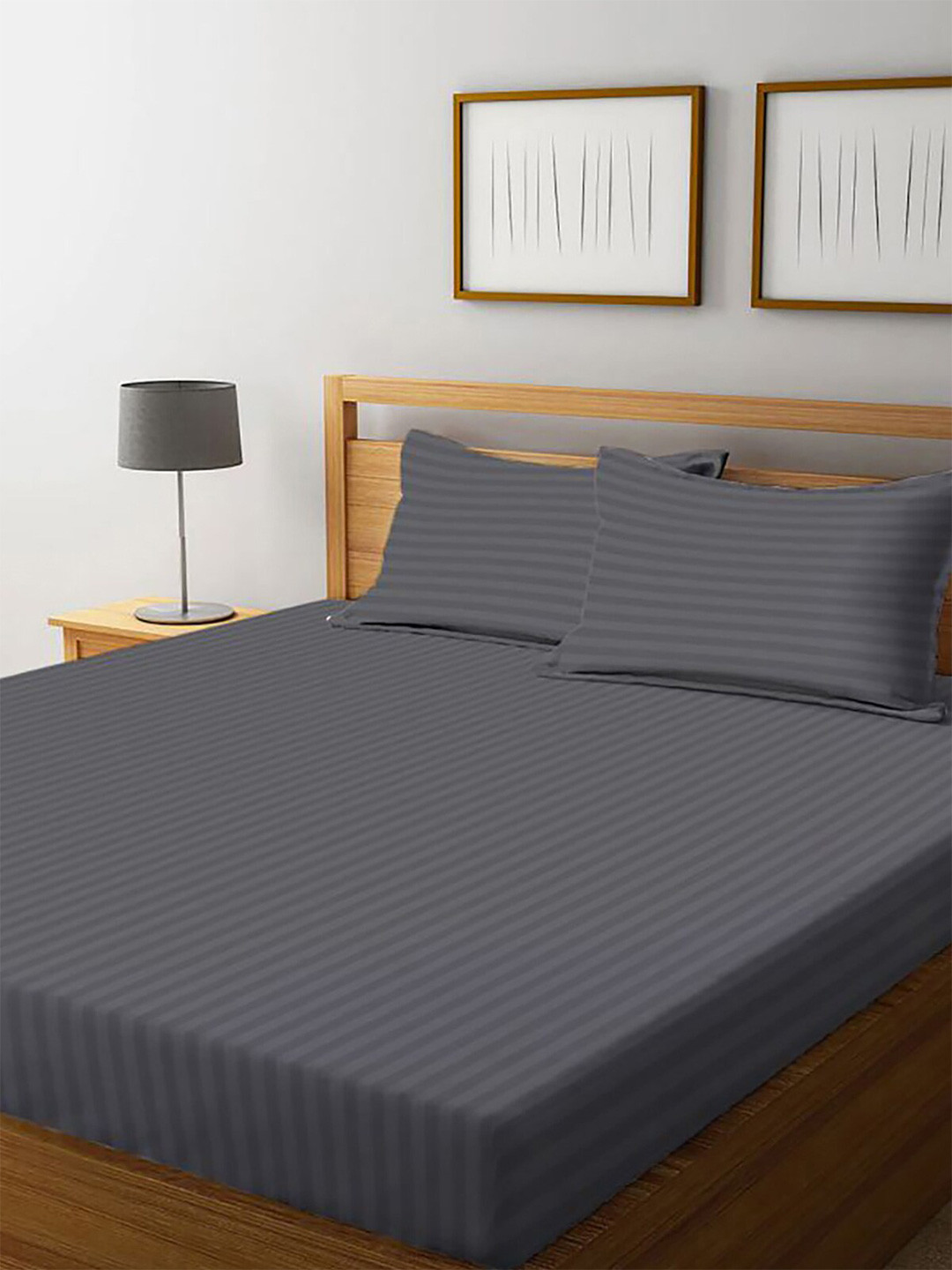 

HOMETALES Grey Striped 120 TC King Bedsheet with 2 Pillow Covers