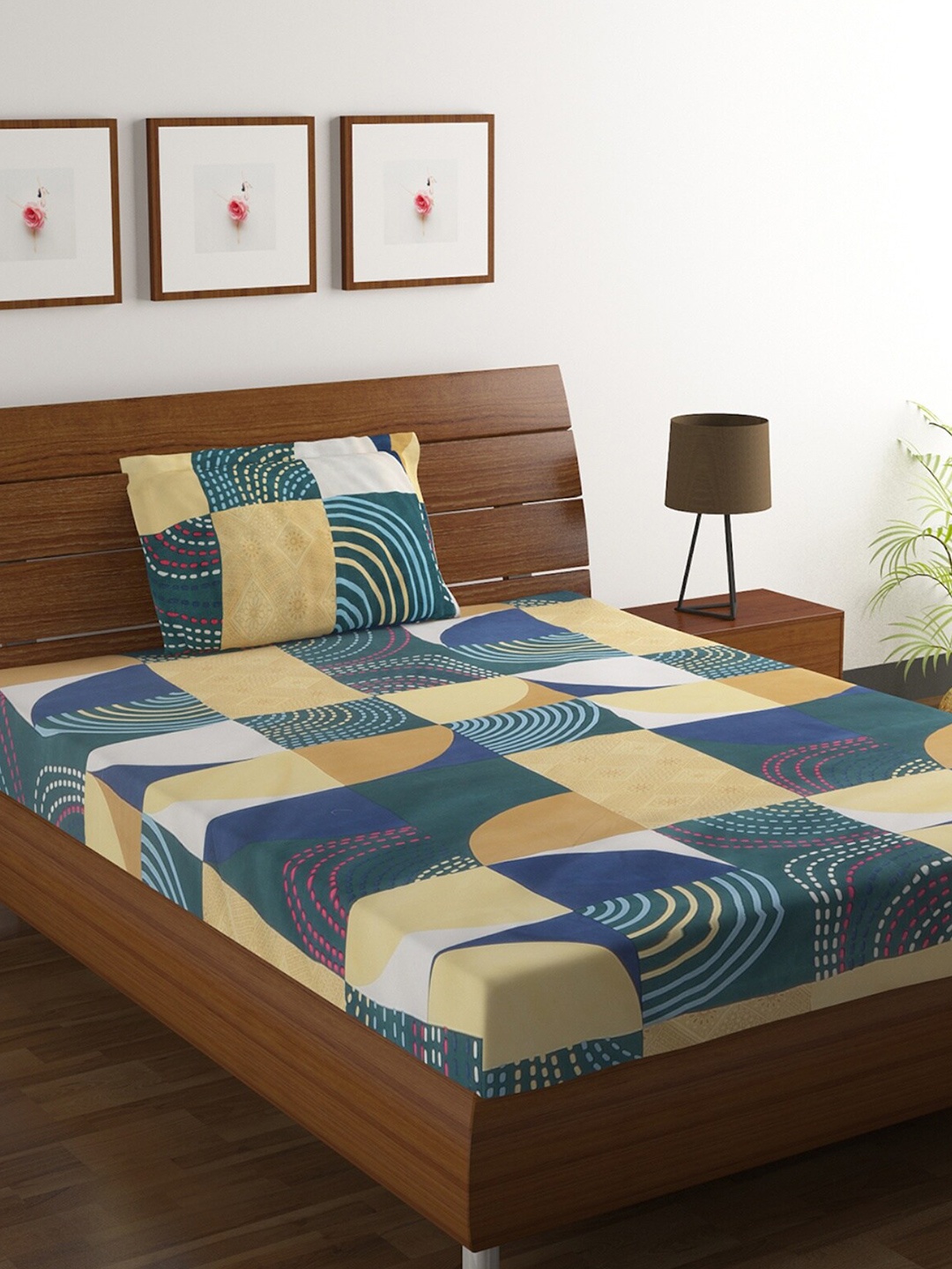 

HOMETALES Camel Brown & Blue Geometric 120 TC Single Bedsheet with 1 Pillow Covers