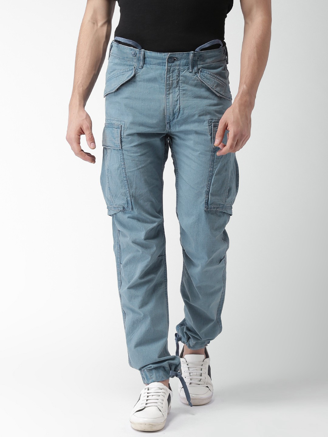 

Celio Men Blue Straight Fit Solid Cargos