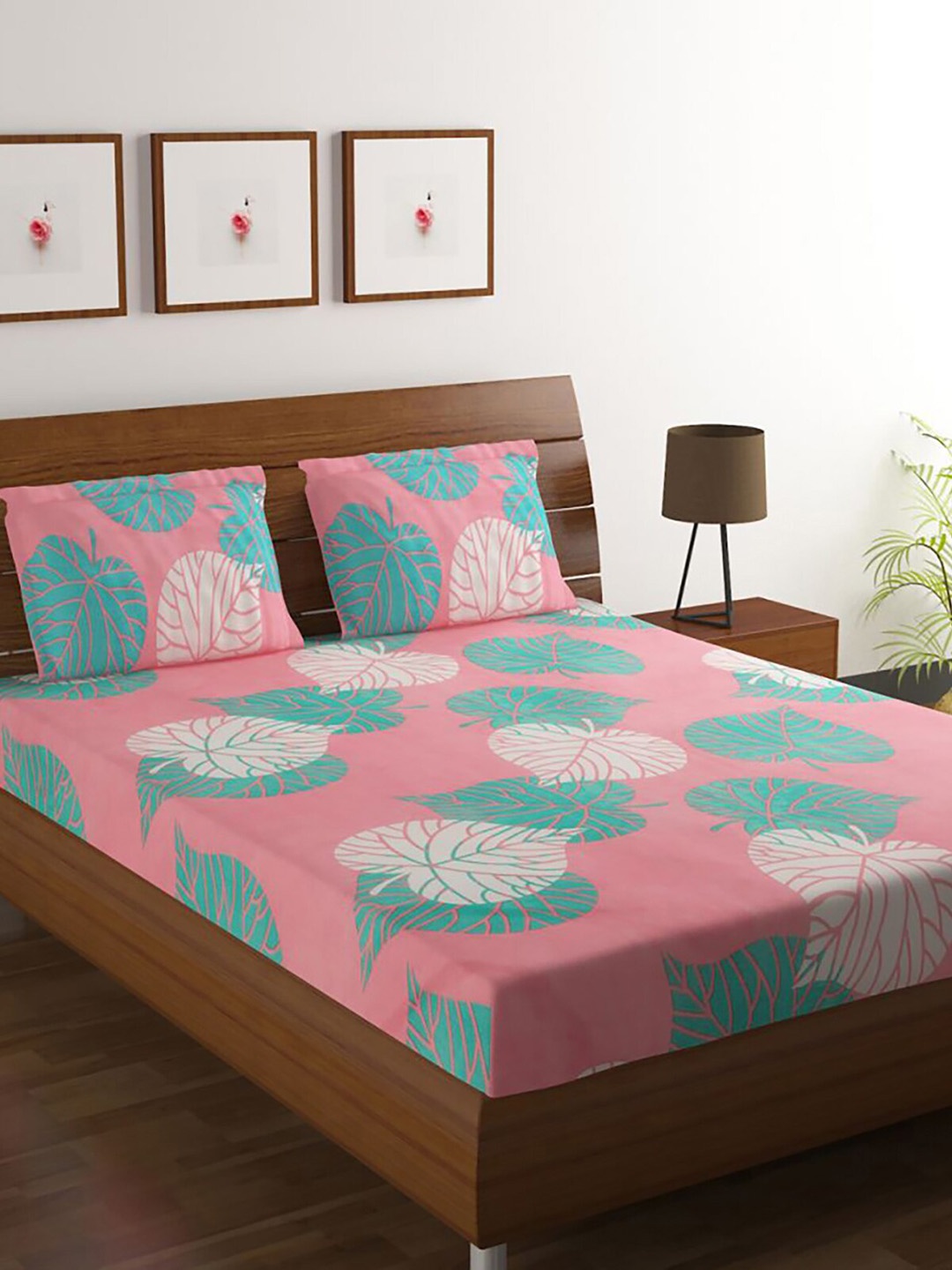

HOMETALES Rose & Green Floral 120 TC King Bedsheet with 2 Pillow Covers
