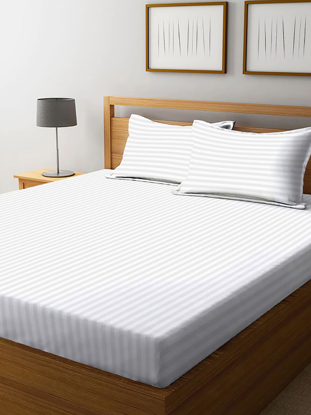 

HOMETALES White Striped 120 TC King Bedsheet with 2 Pillow Covers