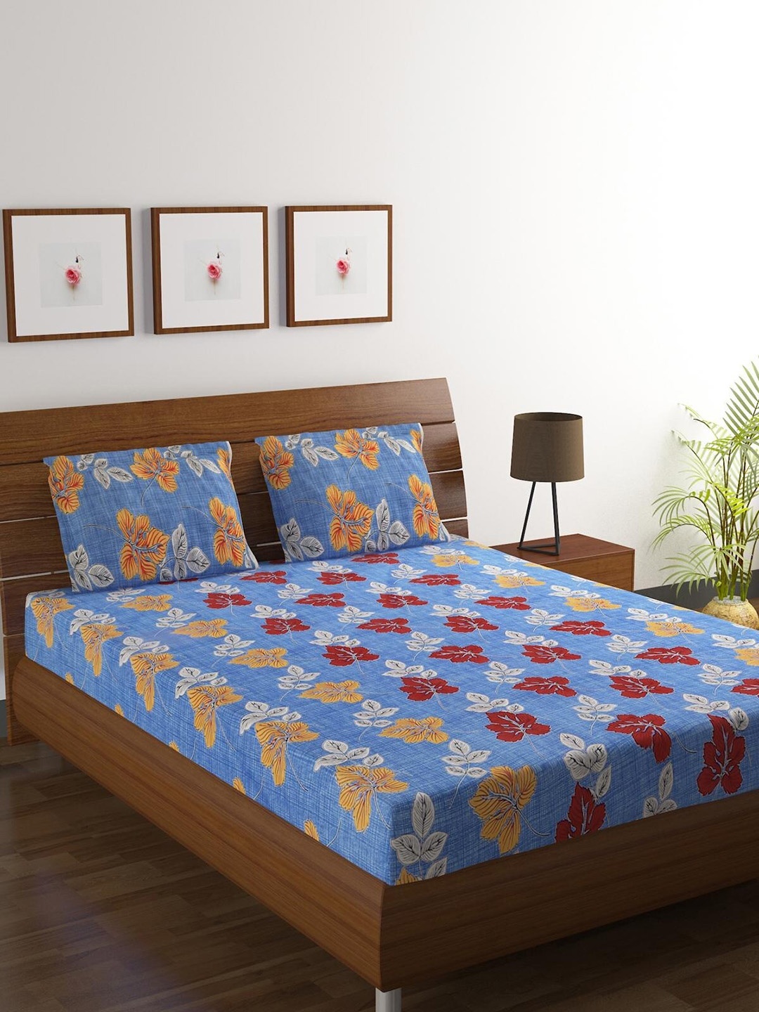 

HOMETALES Blue & Red Floral 120 TC King Bedsheet with 2 Pillow Covers