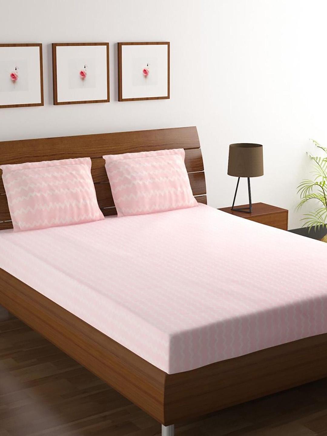 

HOMETALES Pink & White 120 TC King Bedsheet with 2 Pillow Covers
