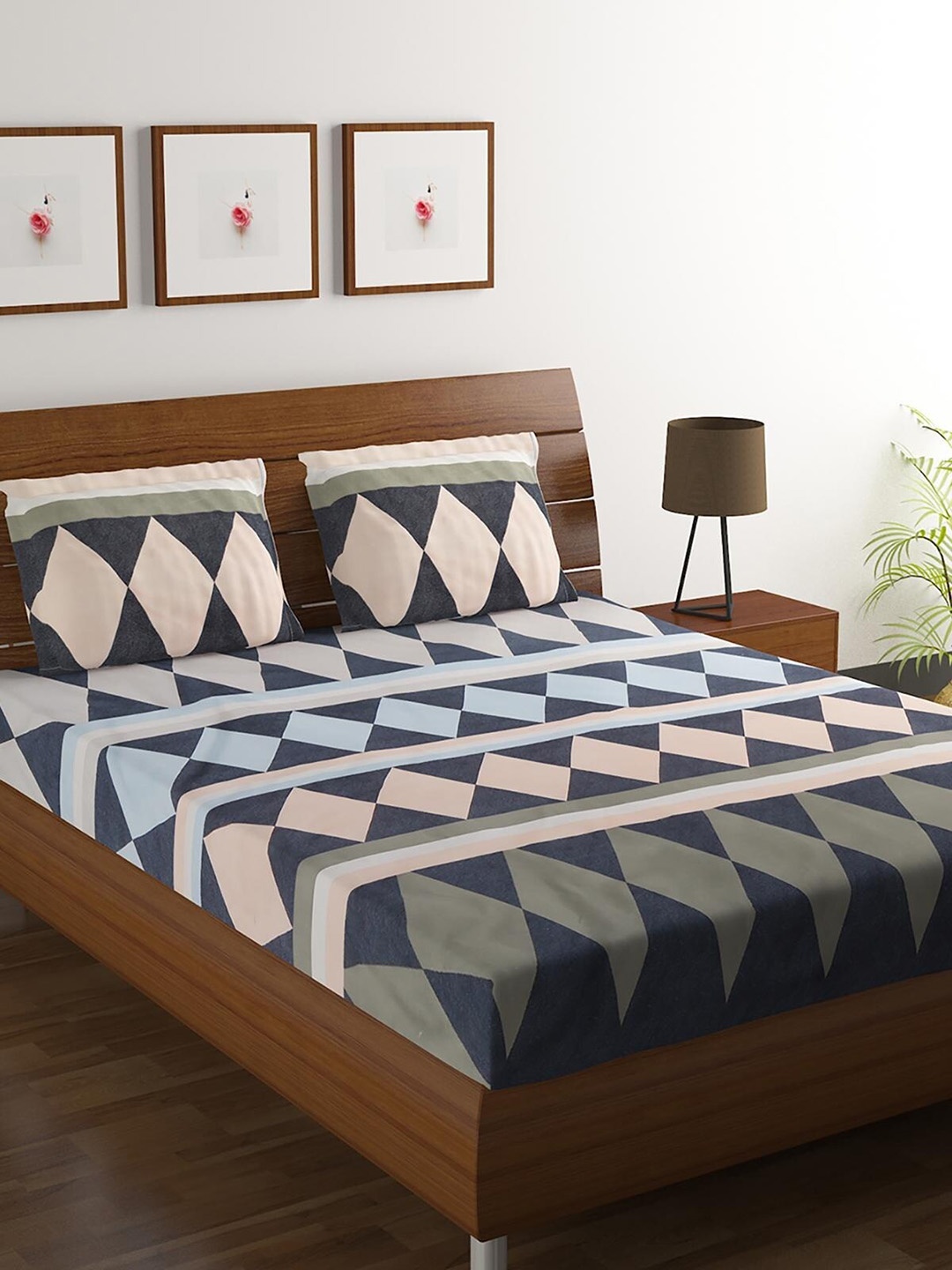 

HOMETALES Navy Blue & Grey Geometric 130 TC King Bedsheet With 2 Pillow Covers