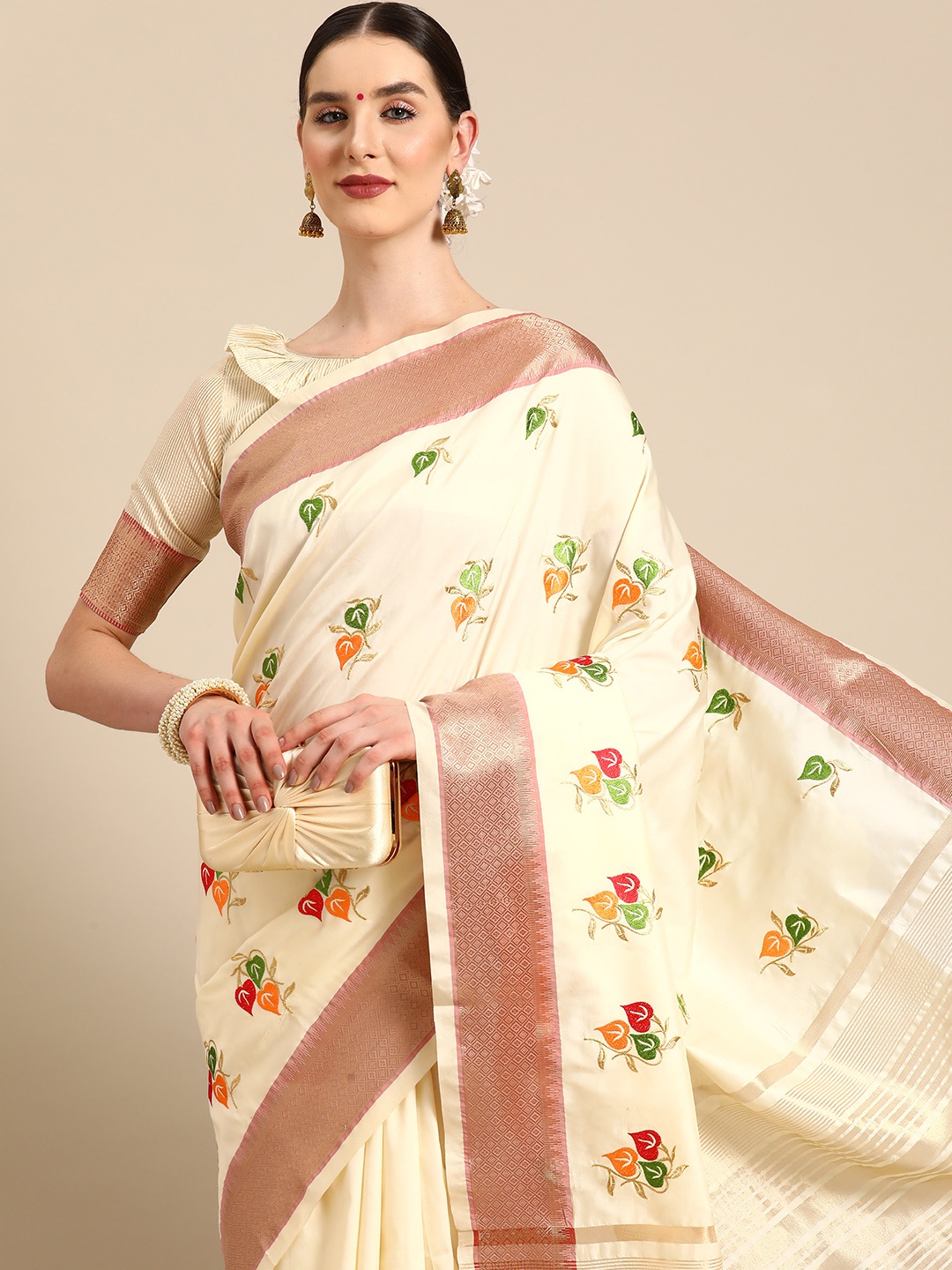 

SERONA FABRICS Floral Embroidered Zari Banarasi Saree, Cream