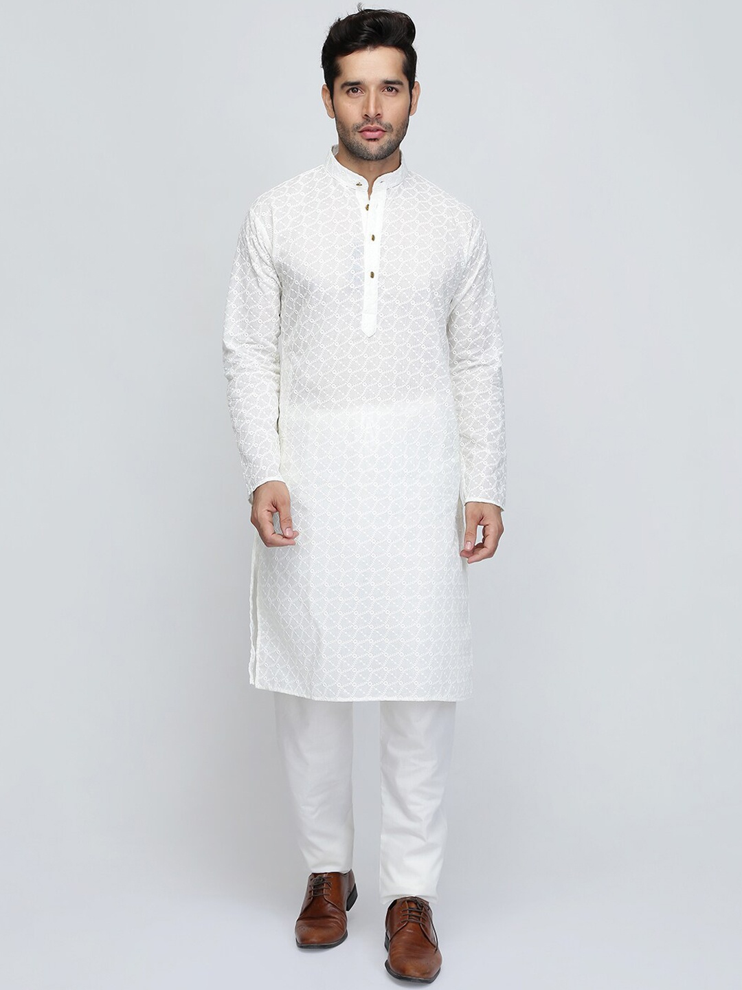 

ROYAL KURTA Ethnic Motifs Embroidered Pure Cotton Kurta With Pyjamas, White
