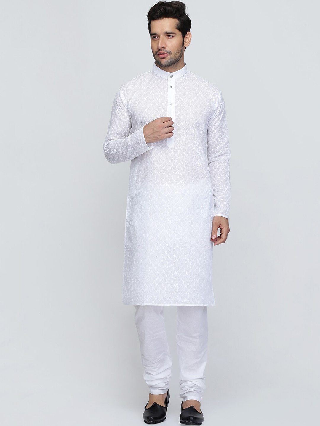 

ROYAL KURTA Ethnic Motifs Embroidered Pure Cotton Kurta with Churidar, White
