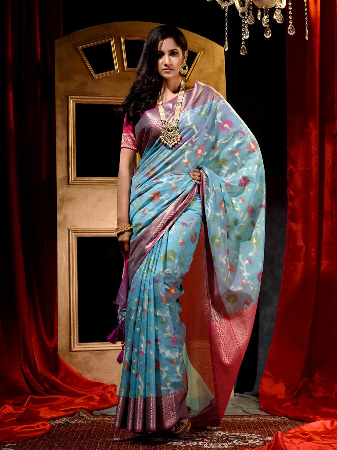 

HOUSE OF BEGUM Floral Woven Design Zari Banarasi Saree, Blue