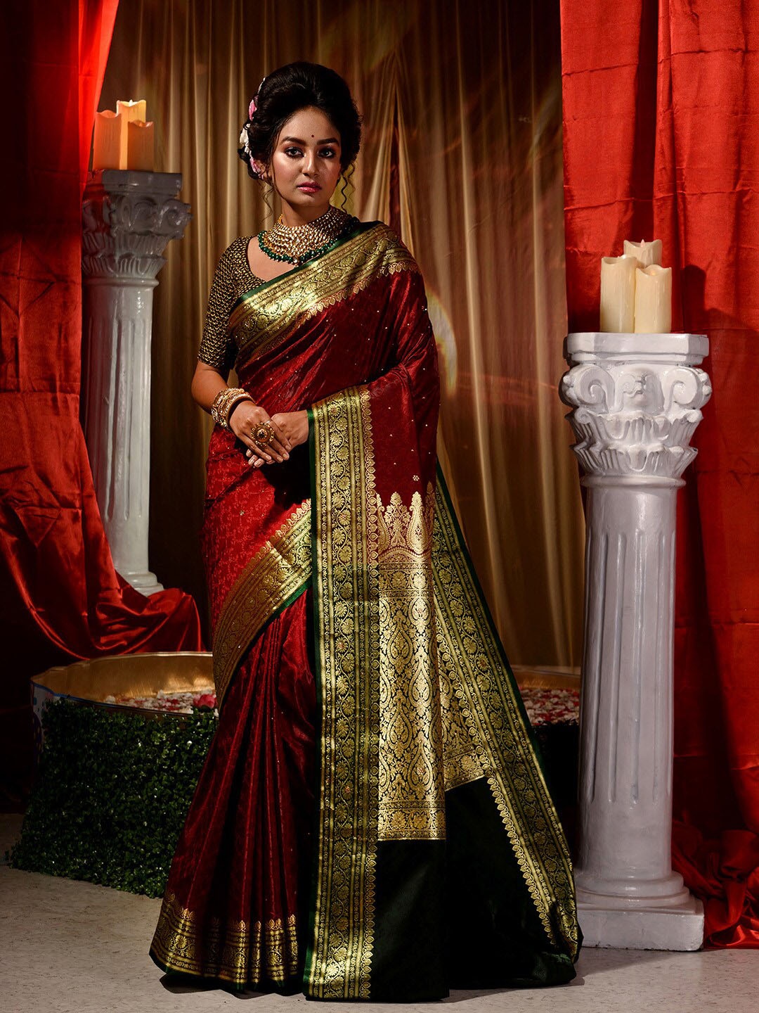 

HOUSE OF BEGUM Ethnic Motifs Woven Design Zari Banarasi Saree, Maroon