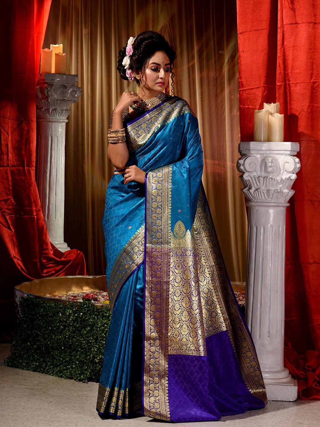 

HOUSE OF BEGUM Ethnic Motifs Woven Design Zari Kanjivaram Saree, Blue