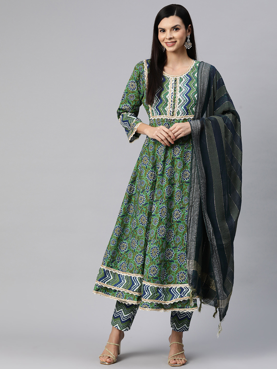 

Readiprint Pure Cotton Floral Printed Beads Kurta With Trousers & With Dupatta, Green