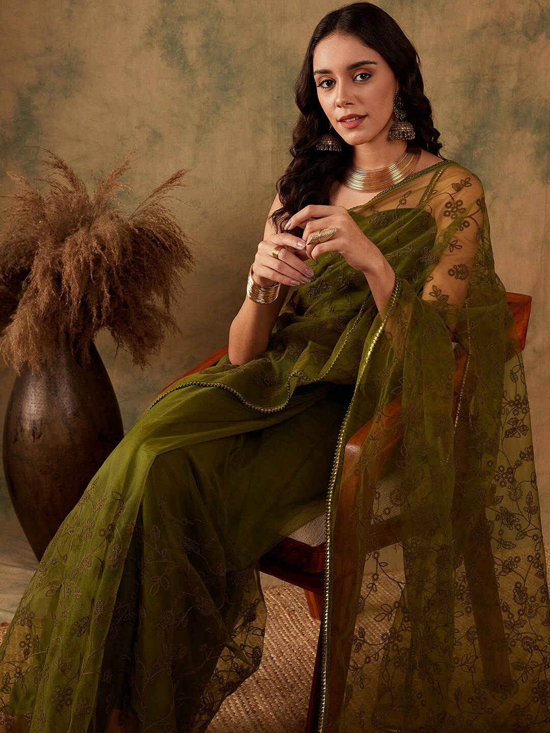 

Sangria Embroidered Saree, Green