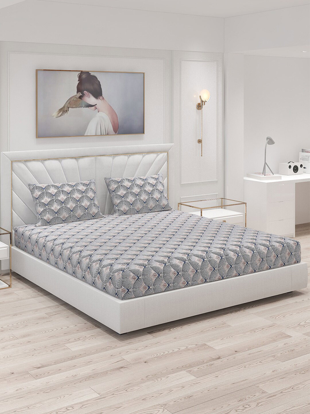 

Monte Carlo Blue & White Ethnic Motifs Polyester 130 TC King Bedsheet With 2 Pillow Covers
