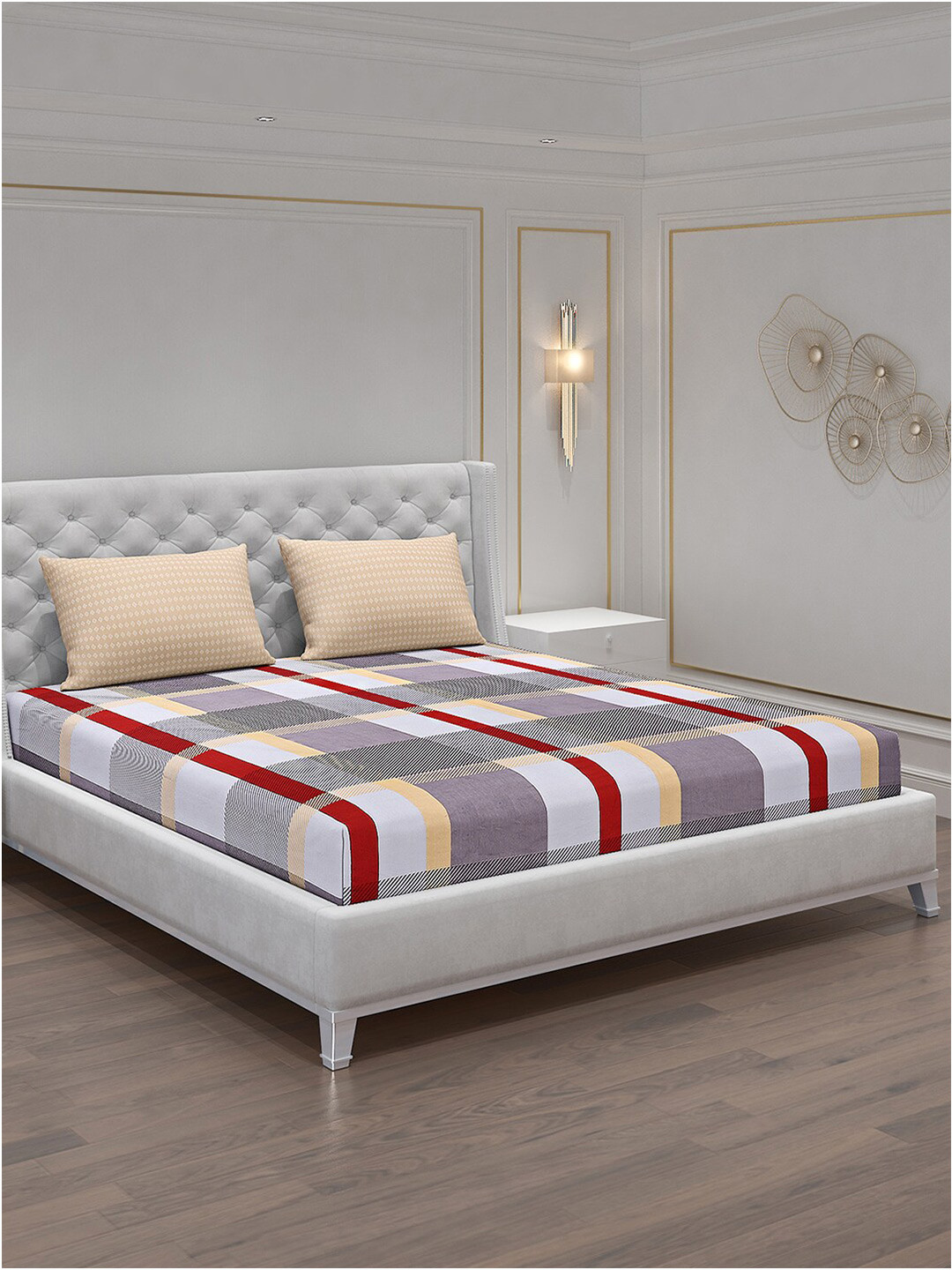 

Monte Carlo Grey & Red Geometric Polyester 130 TC King Bedsheet With 2 Pillow Covers