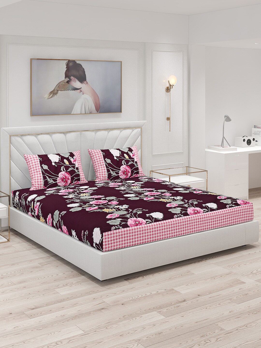 

Monte Carlo Essence Maroon & Pink Floral 130 TC King Bedsheet with 2 Pillow Covers