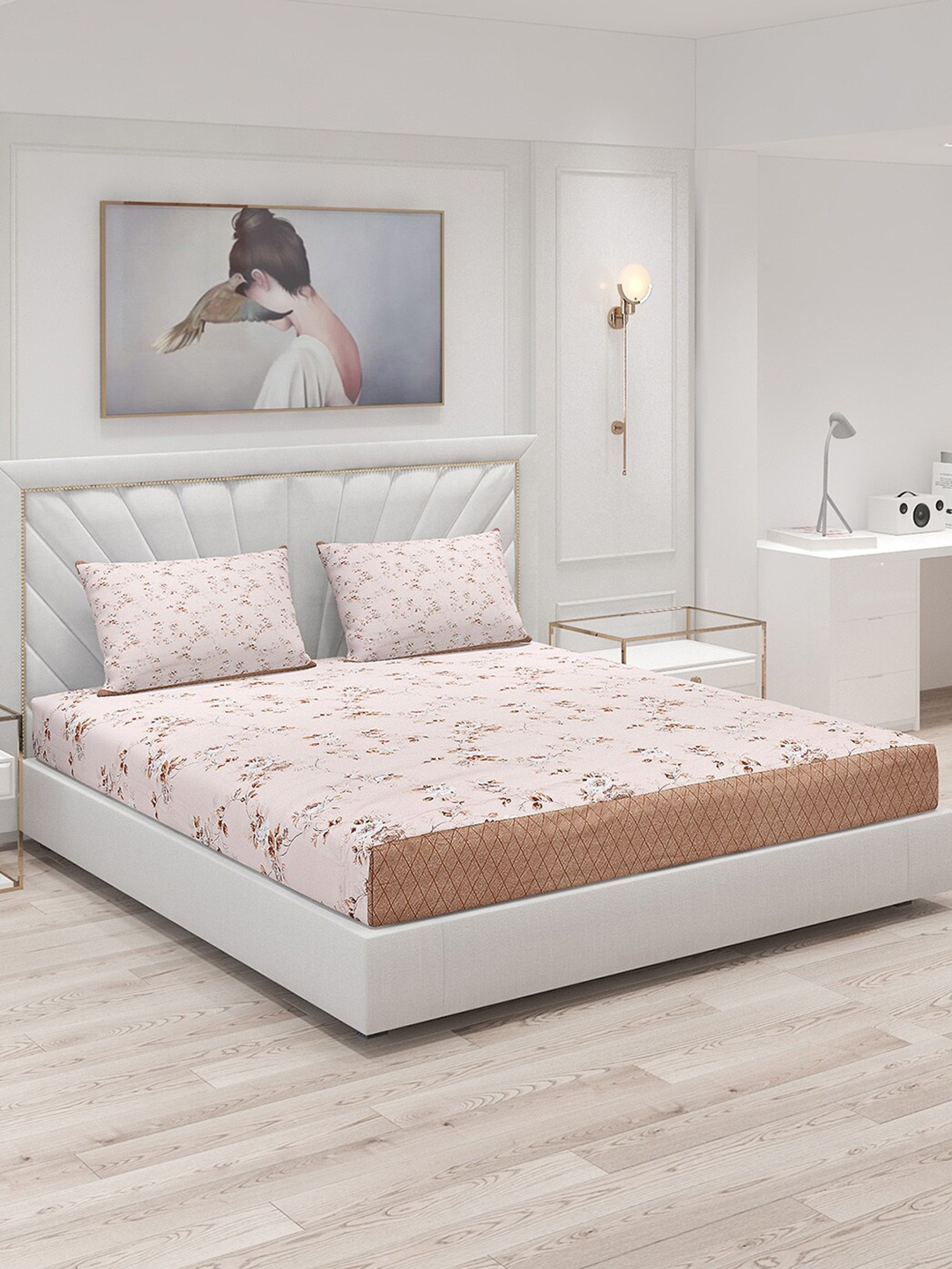 

Monte Carlo Pink & White Floral Printed 130 TC King Bedsheet with 2 Pillow Covers