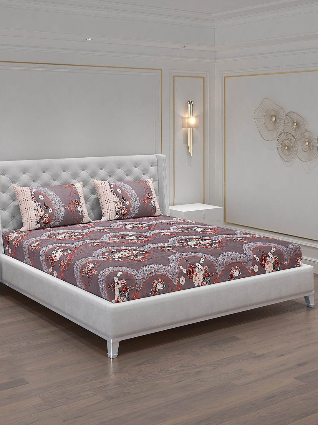 

Monte Carlo Grey & Red Floral Printed 130 TC King Bedsheet with 2 Pillow Covers