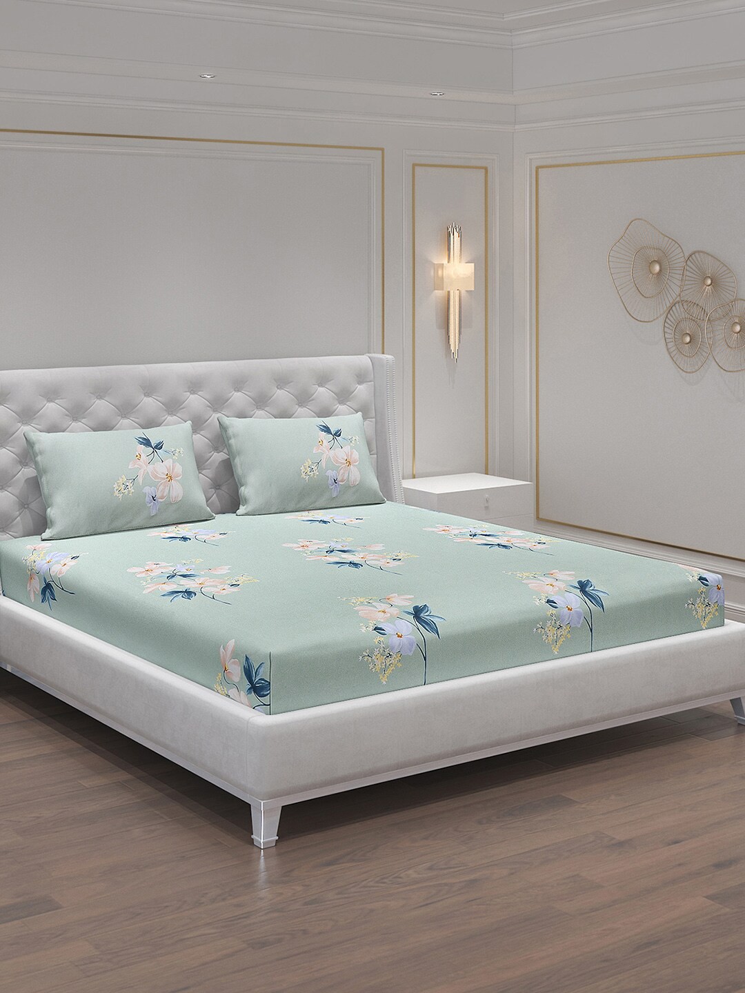 

Monte Carlo Sea Green & White Floral Polyester 140 TC King Bedsheet With 2 Pillow Covers