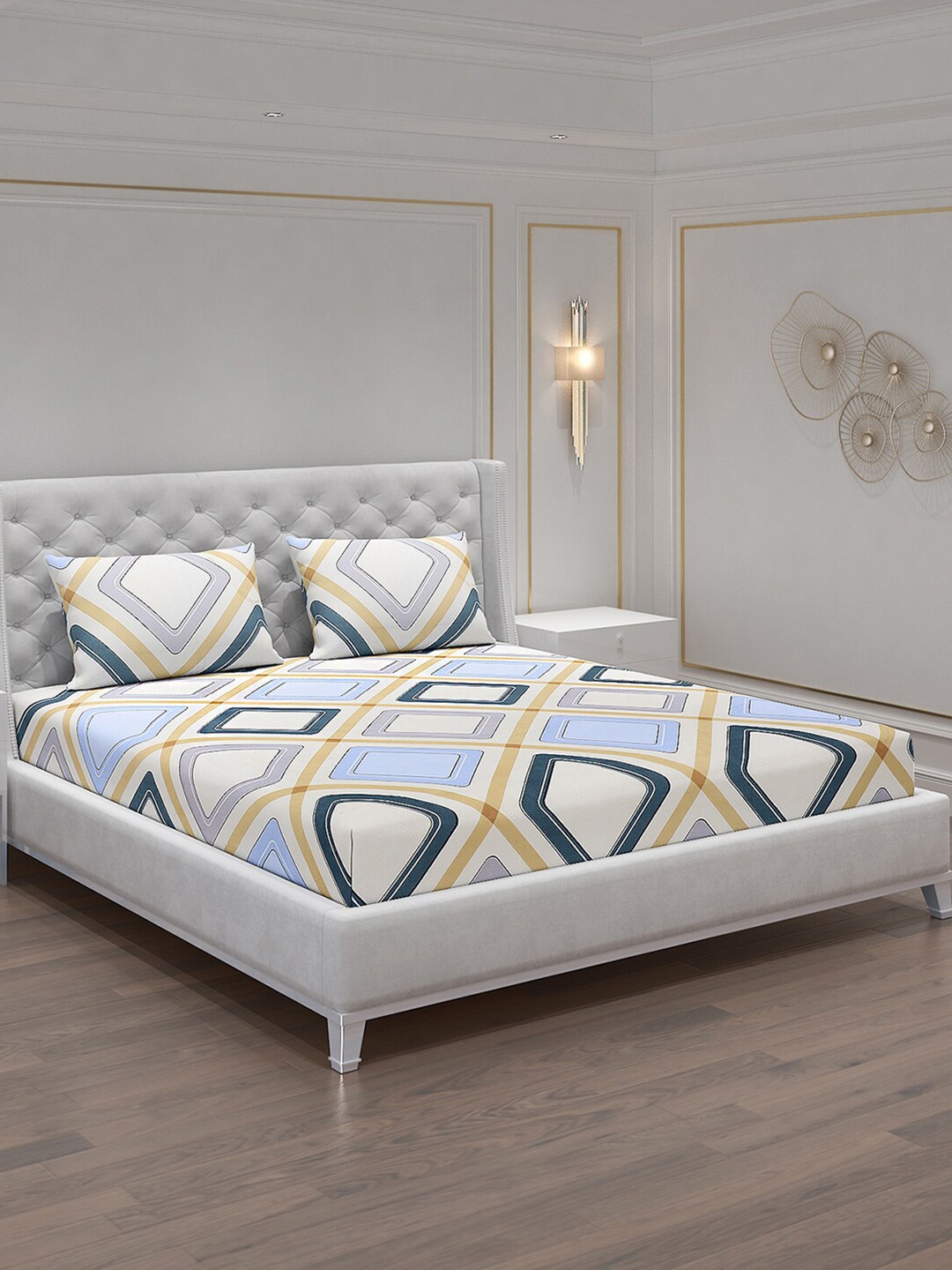 

Monte Carlo Blue & White Geometric 120 TC King Bedsheet With 2 Pillow Covers